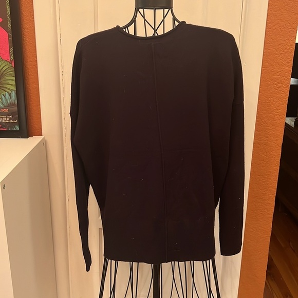 French Connection Woman's Sweater-Size L - Picture 5 of 7